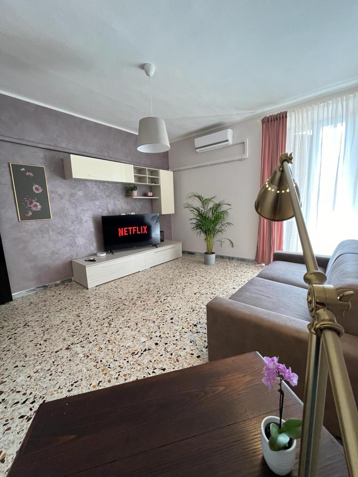 Luna Apartment Civitavecchia Ngoại thất bức ảnh